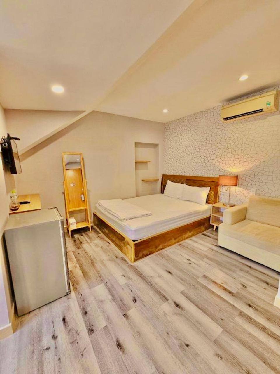 Simmi 5 Hotel & Apartment Ho Chi Minh-byen Eksteriør bilde
