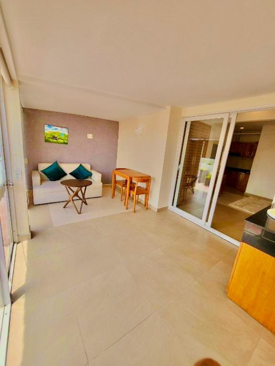 Simmi 5 Hotel & Apartment Ho Chi Minh-byen Eksteriør bilde